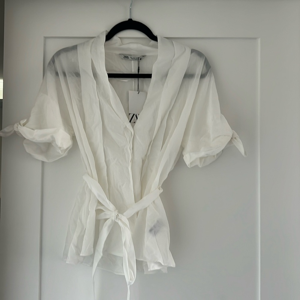 Zara White Blouse with Tie size L NWT